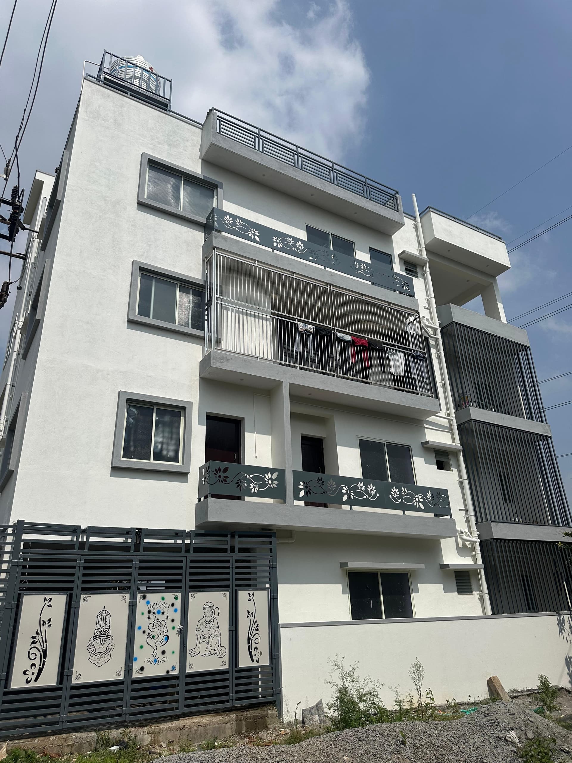 2 Rental Units + Duplex Home